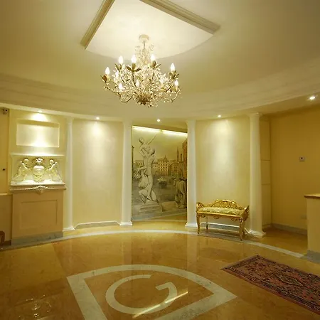 Lucrezia Apartment