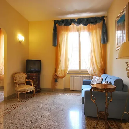Lucrezia Florenz